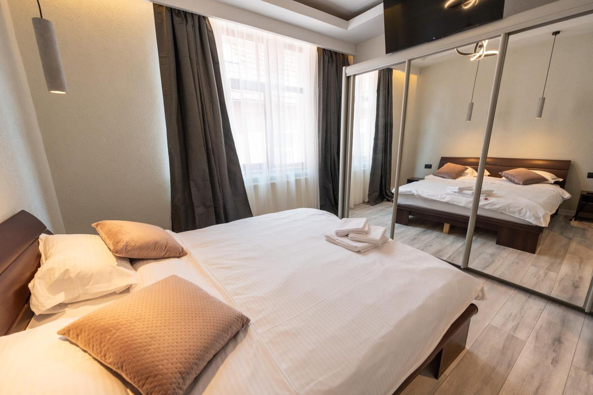 Barrique Apartament Брашов Екстериор снимка