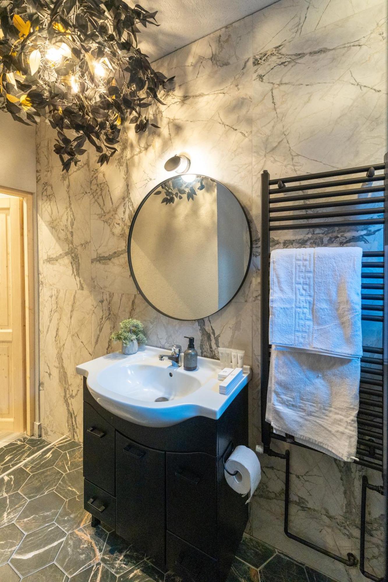 Barrique Apartament Брашов Екстериор снимка
