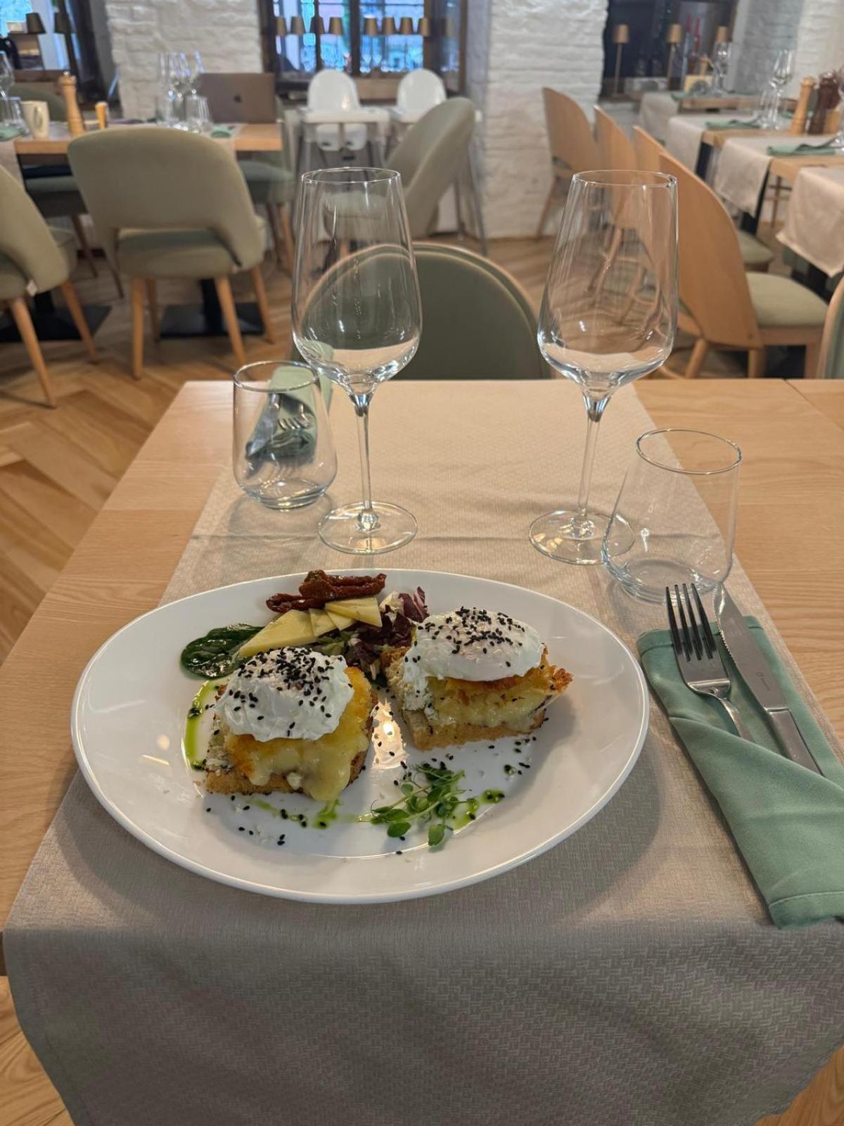 Barrique Apartament Брашов Екстериор снимка